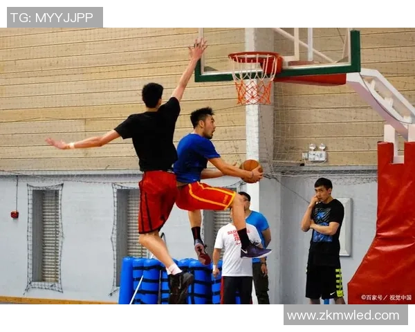 成都篮球队团队协作的力量与魅力探秘篮球精神的传承与发展 成都篮球队团队协作的力量与魅力探秘篮球精神的传承与发展